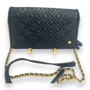 Tory Burch wallet on chain